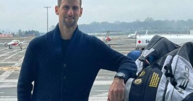 Djokovic chega a Dubai após ser deportado da Austrália por causa de vacina contra Covid-19