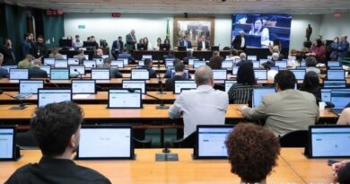 CCJ da Câmara aprova avanço de PEC que reduz maioridade penal para 16 anos