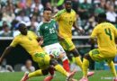 Estádio Azteca lotado vê México derrotar África do Sul