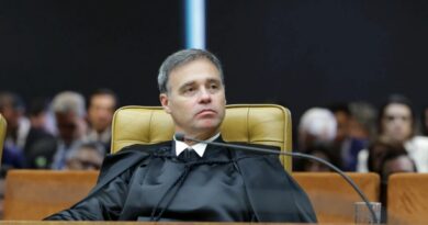 Custei a acreditar que morte de Sicário foi suicídio, diz Mendonça