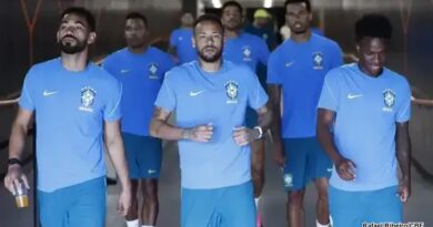 Ancelotti prega respeito ao Japão e vê Neymar como opção de “falso 9”