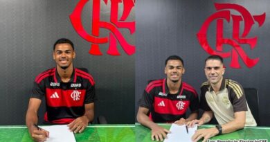“Isso é só o início”: aos 16 anos, piauiense assina primeiro contrato profissional com o Flamengo