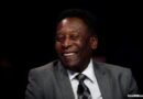 Pelé é homenageado no show do intervalo de uma final de Copa