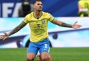 Por que Bruno Guimarães bateu pênalti? Entenda de onde surgiu decisão