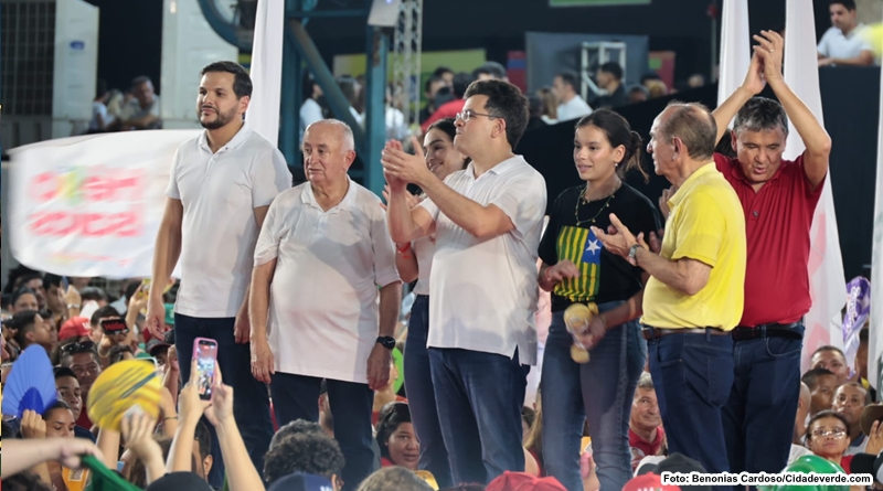 Convenção oficializa reeleição de Rafael Fonteles com Washington Bandeira na vice; Marcelo Castro e Júlio César disputam o Senado